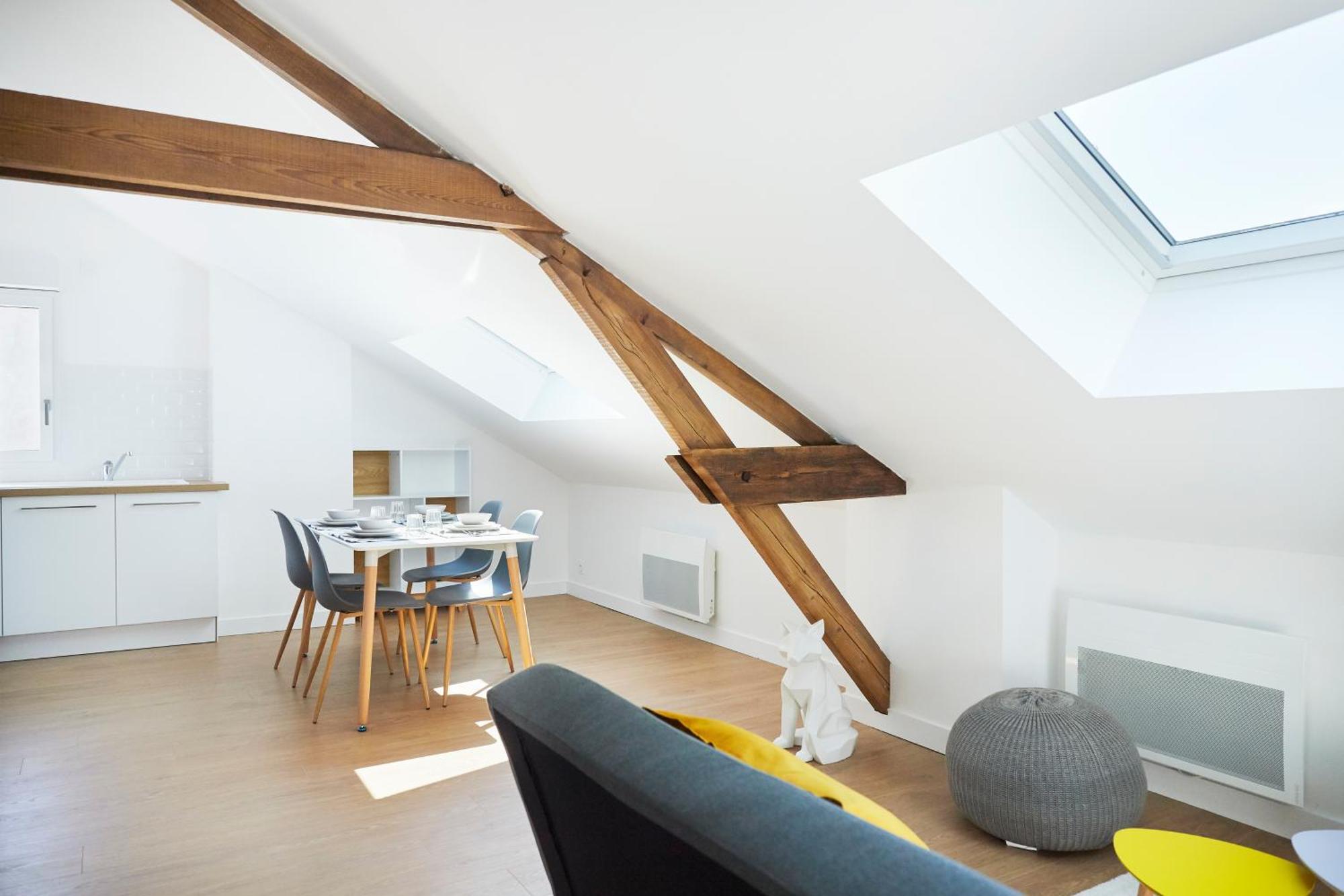 Apartamento Minuit A Paris - Wifi Fibre/Linge/Parking Châteaubriant Exterior foto